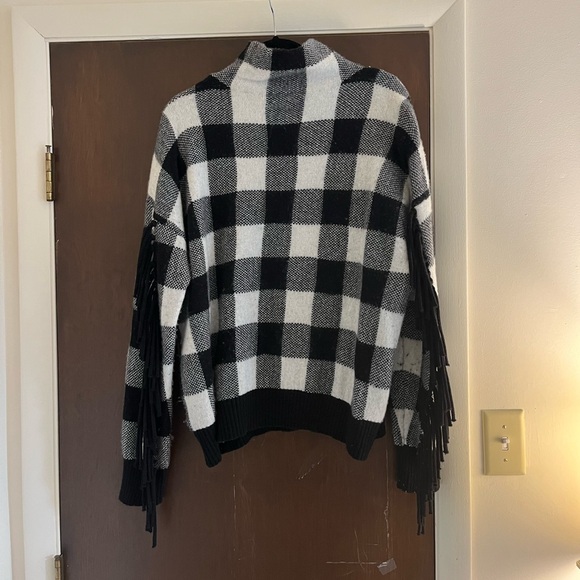 Ralph Lauren | Black and White Fringe Sweater | Size L - Picture 4 of 5